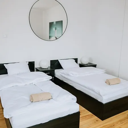 Apartamenty Krzywa Krosno Exterior foto