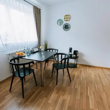 Apartamenty Krzywa Krosno Exterior foto