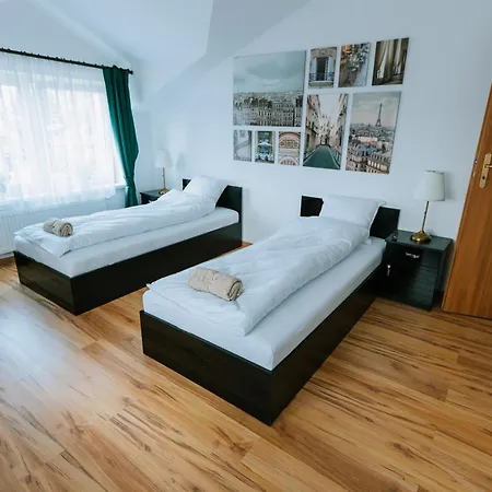 Apartamenty Krzywa Krosno Exterior foto