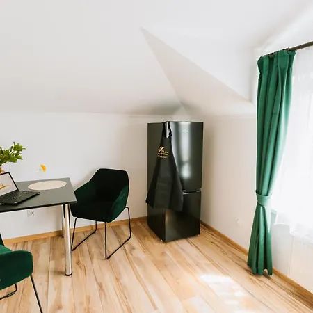 Apartamenty Krzywa Krosno Exterior foto