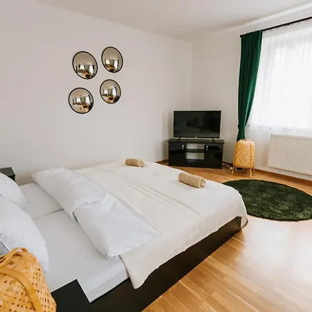 Apartamenty Krzywa Krosno Exterior foto