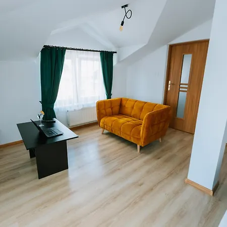 Apartamenty Krzywa Krosno Exterior foto