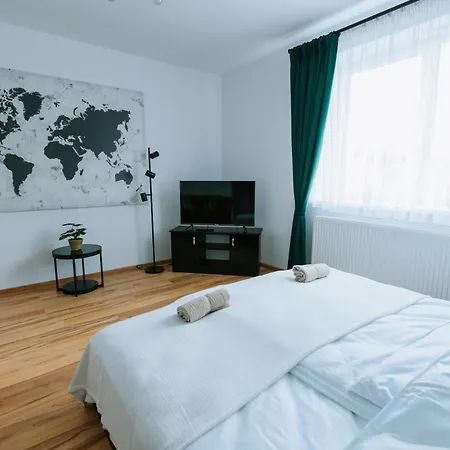 Apartamenty Krzywa Krosno Exterior foto