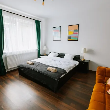 Apartamenty Krzywa Krosno Exterior foto