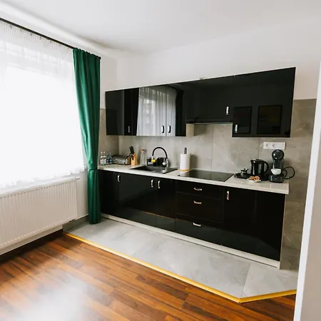 Apartamenty Krzywa Krosno Exterior foto