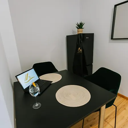 Apartamenty Krzywa Krosno Exterior foto