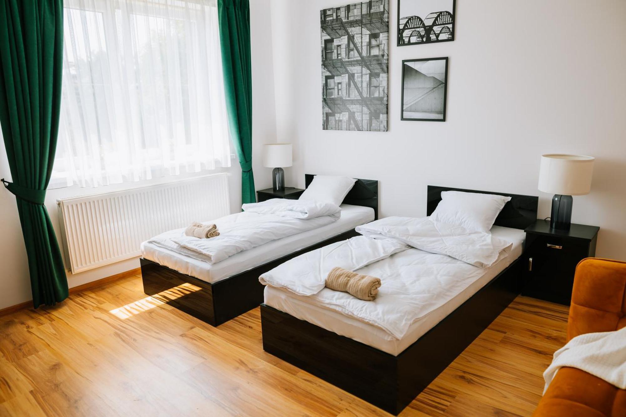 Krzywa Apartment *